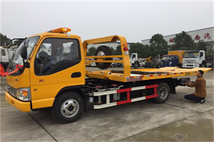 张家口哪里有拖车服务